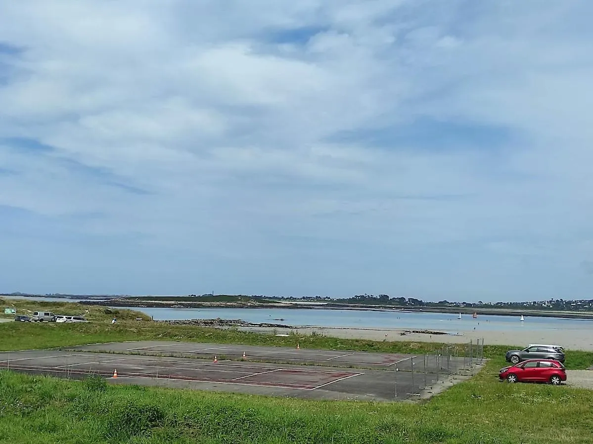 Beach House Saint-Pabu  法国