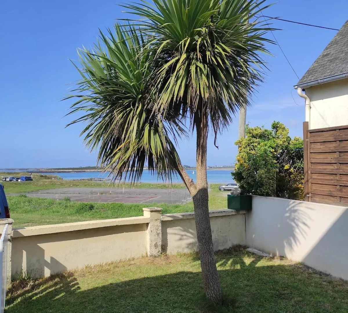 Beach House Saint-Pabu  法国